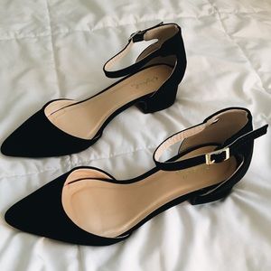 New Lulus ankle strap shoes